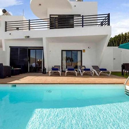 Villa Ramimedi 4 Tias Exterior photo